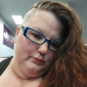 Meet your Posher, Debra